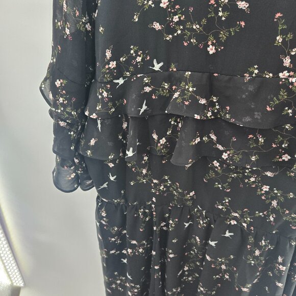 Black Torrid Floral Bird Chiffon V-Neck Short Sleeved Midi Dress Size 2/2X - Picture 10 of 16